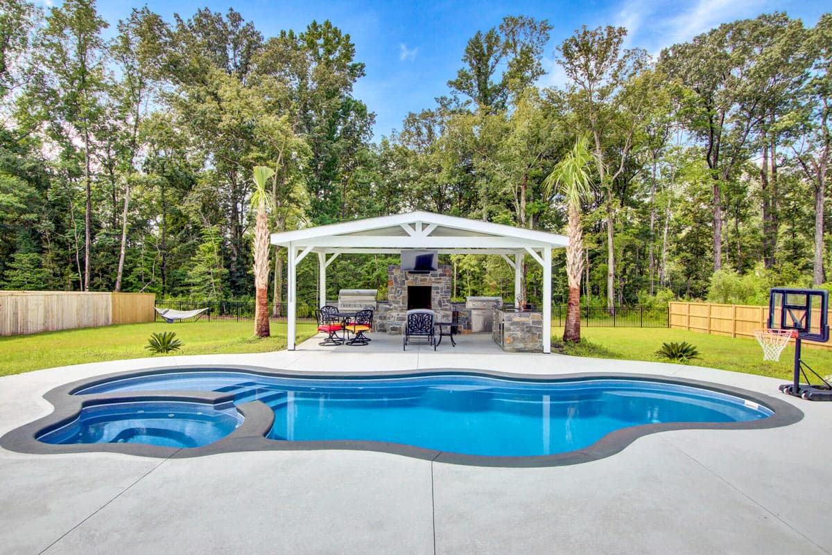 Bermuda 16.35 Deluxe gallery image 4