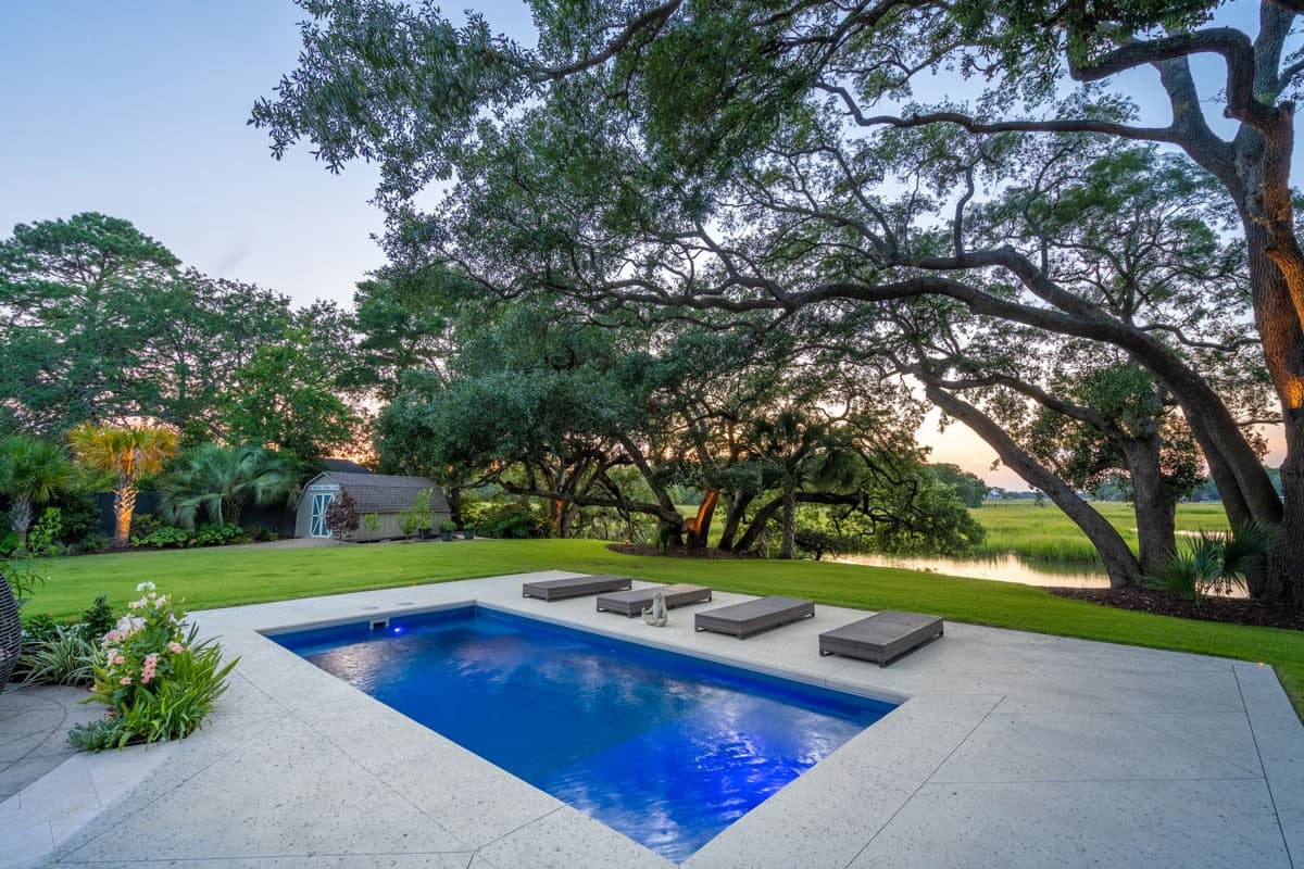 Corinthian 14 gallery image 5