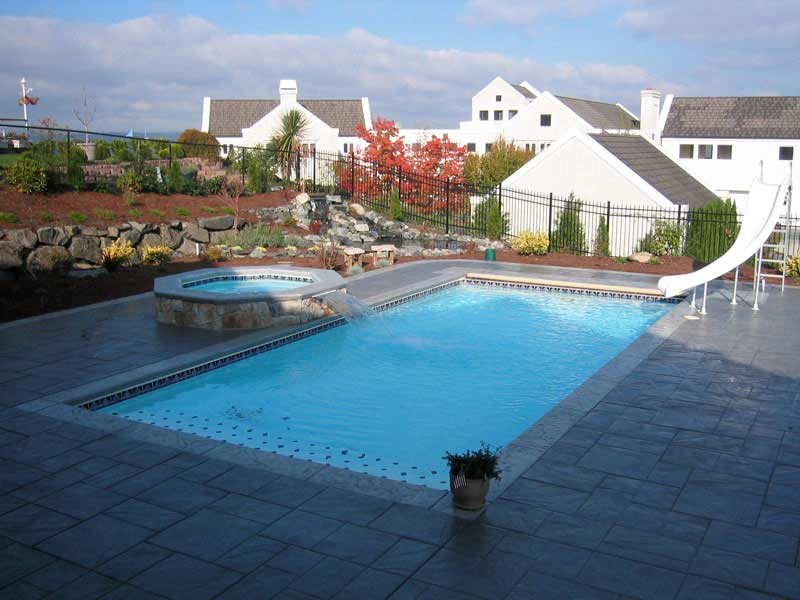 Lake Shore gallery image 5