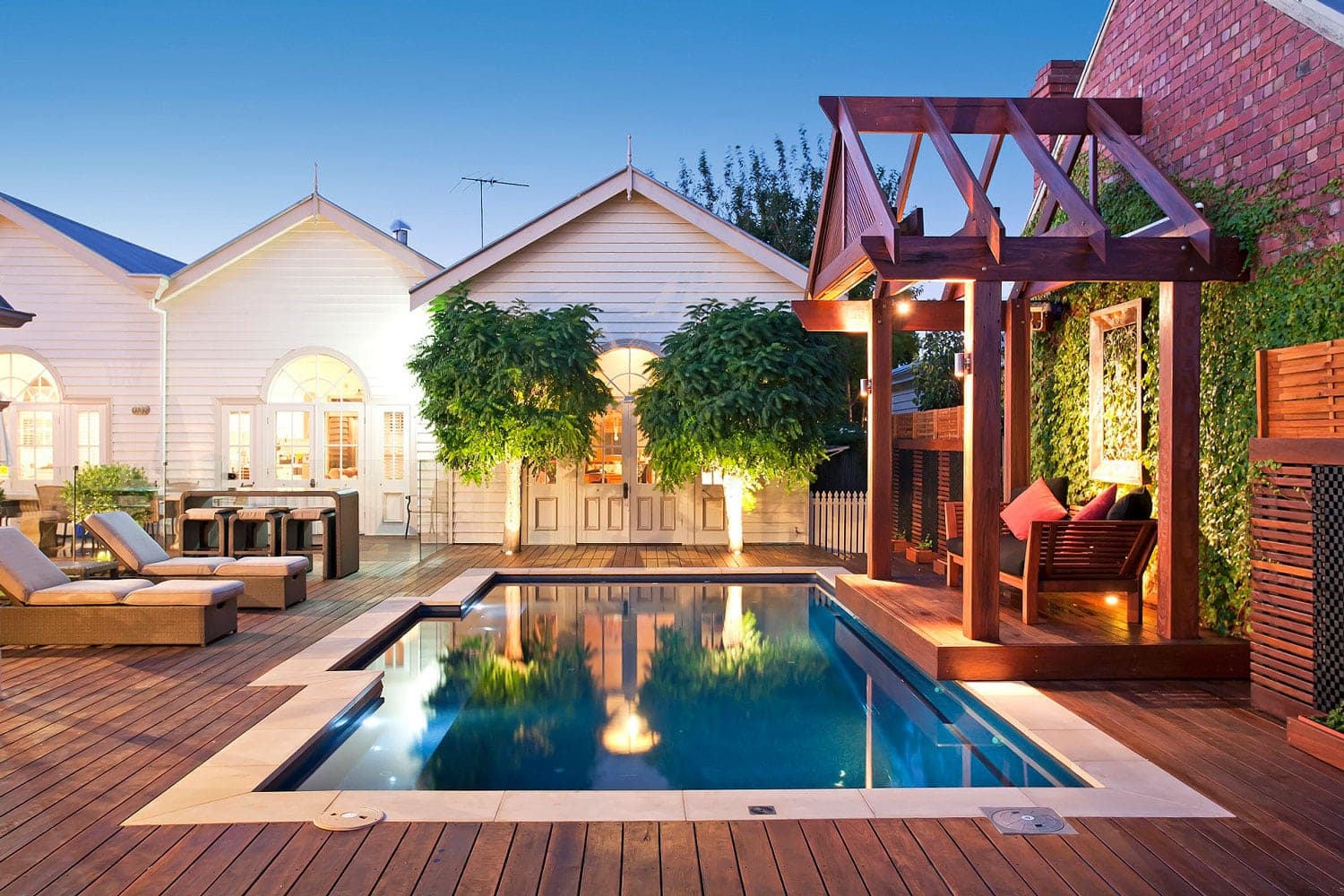 Tuscan 11.20 gallery image 2